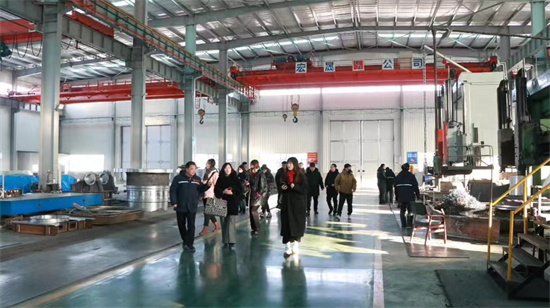 &ldquo;振興新突破 首戰(zhàn)看朝陽(yáng)&rdquo;網(wǎng)絡(luò)媒體達(dá)人行啟動(dòng) 首站走進(jìn)北票